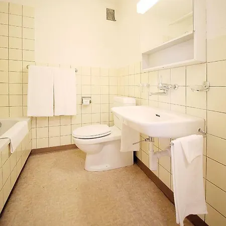 - Kirchweg Apart-hotel